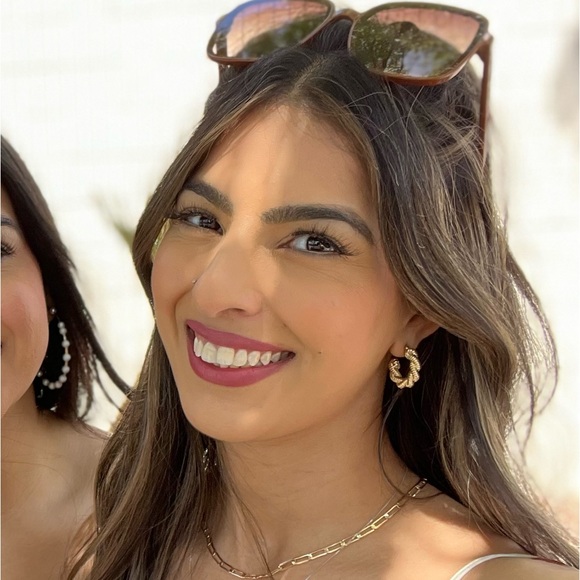 Meet your Posher, Navi - Picture 1 of 1